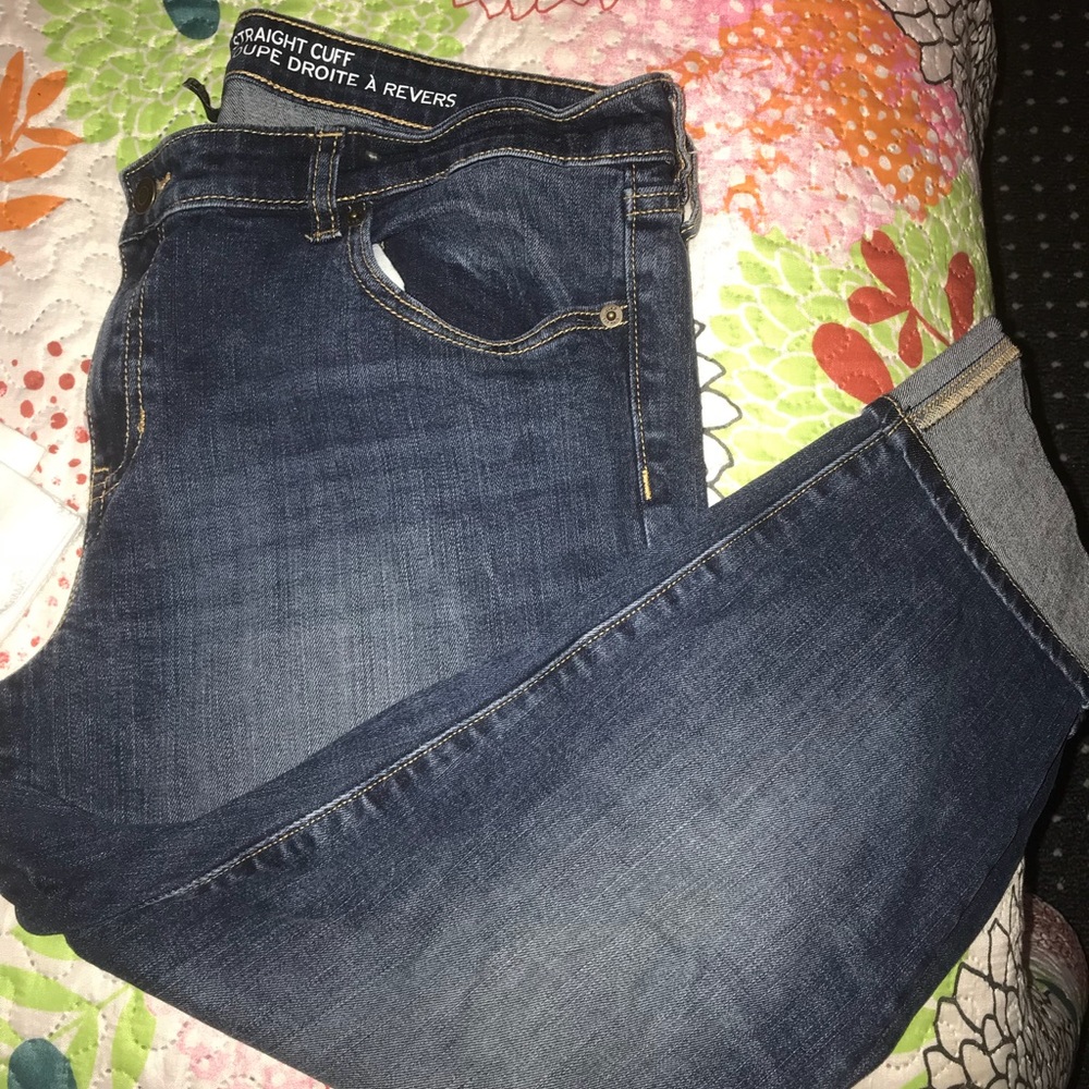 30% OFF BUNDLES Two pairs of Gap Jeans - Picture 3 of 8